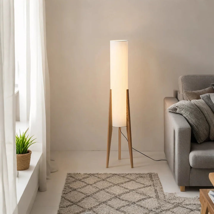 LumoraLicht Massive Walnussholz - Stehleuchte - LumoraLicht